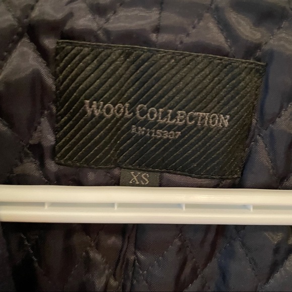 Wool coat - Picture 2 of 2